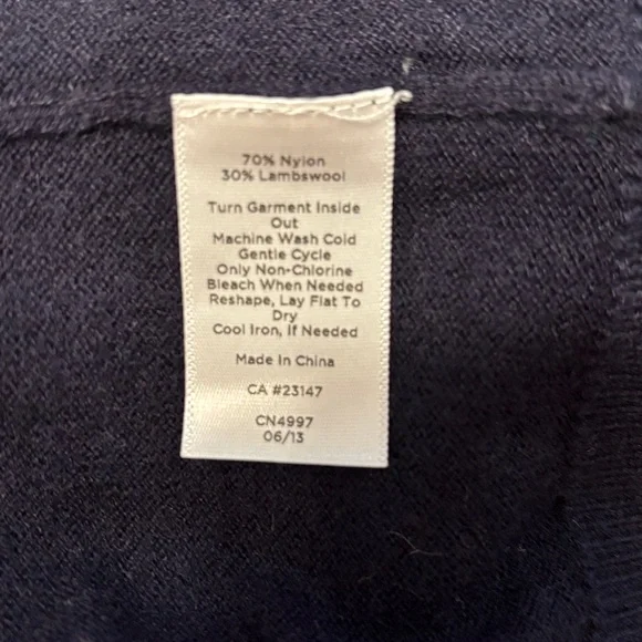 Talbots cardinal navy blue sweater 2X - Picture 4 of 4